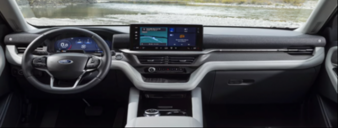 福特将从2027年开始在欧洲推出新款混合动力车和纯电动车